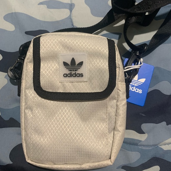 Adidas Originals Utility Festival Crossbody Bag “Black/ Beige” - Picture 8 of 9